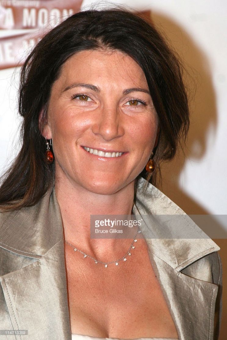 Pictures of Eve Best