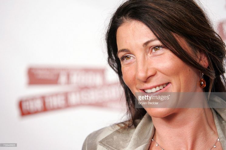 Eve Best