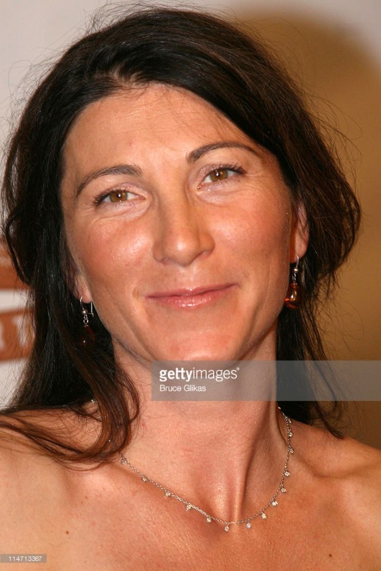Eve Best