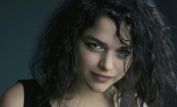 Eve Harlow