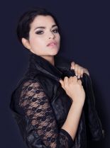 Eve Harlow