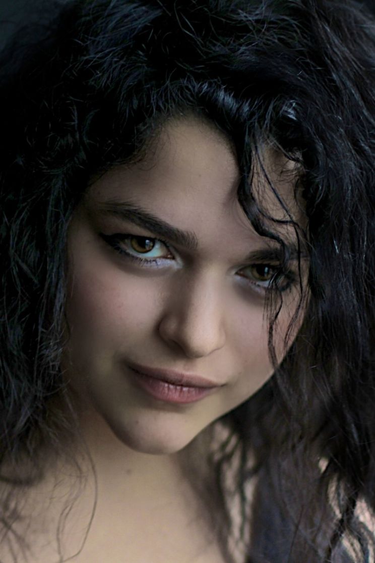 Eve Harlow