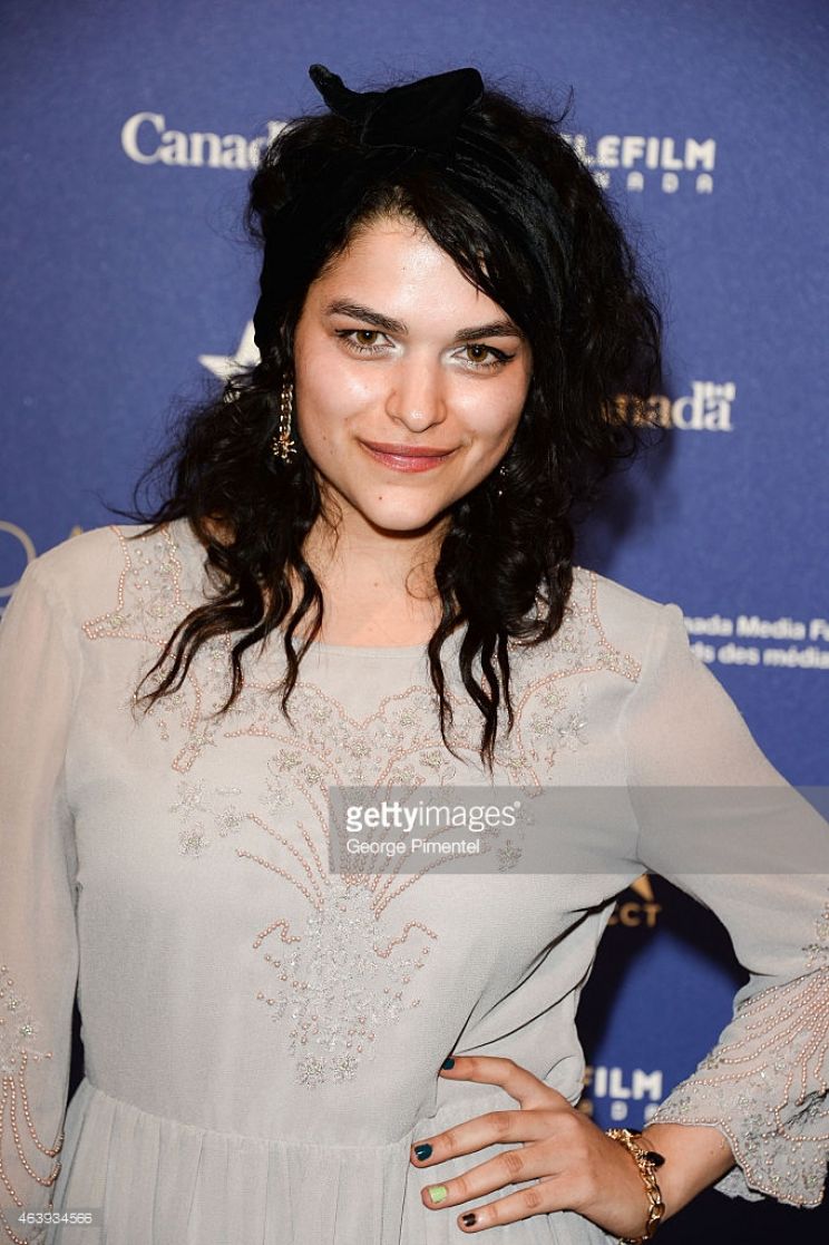 Eve Harlow