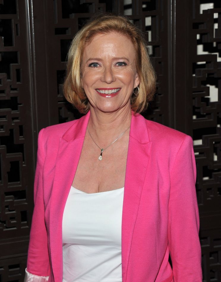 Eve Plumb