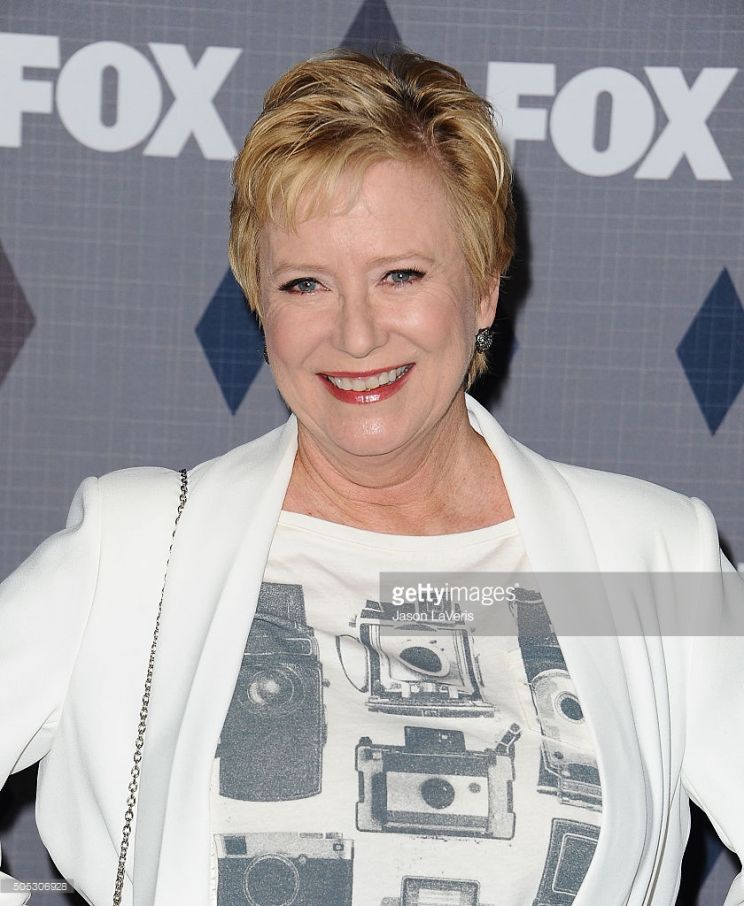 Eve Plumb