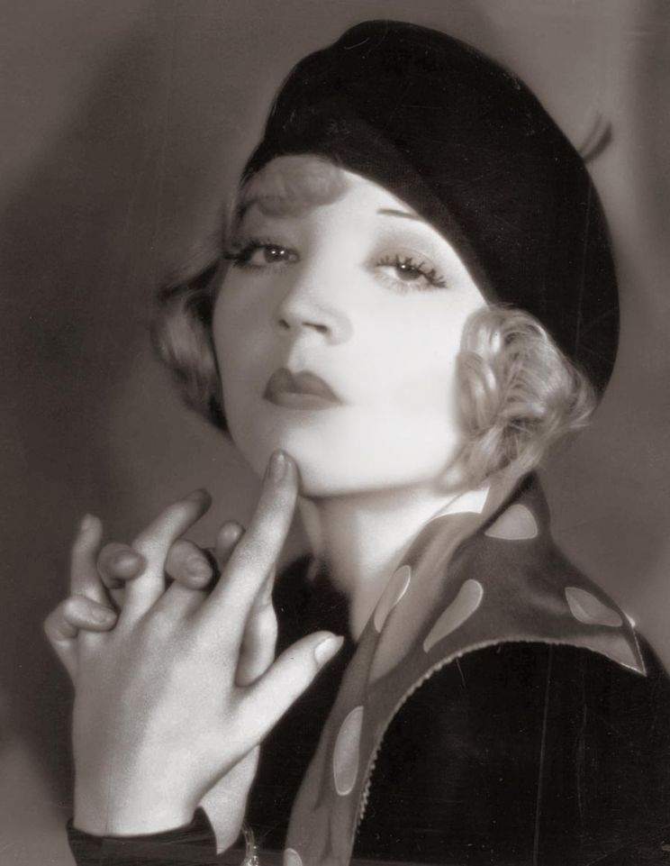 Evelyn Brent