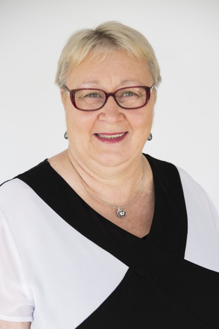 Evelyn Edwards
