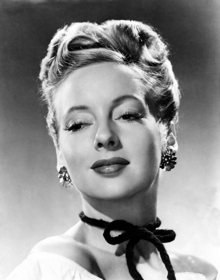 Evelyn Keyes