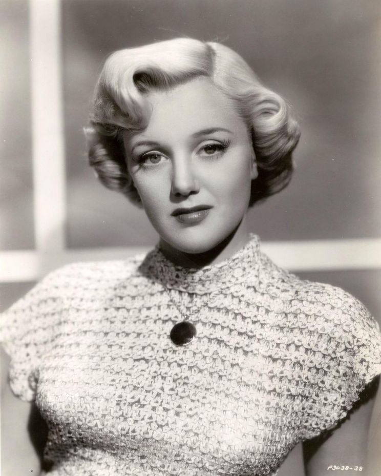 Evelyn Keyes