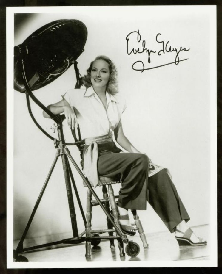 Evelyn Keyes