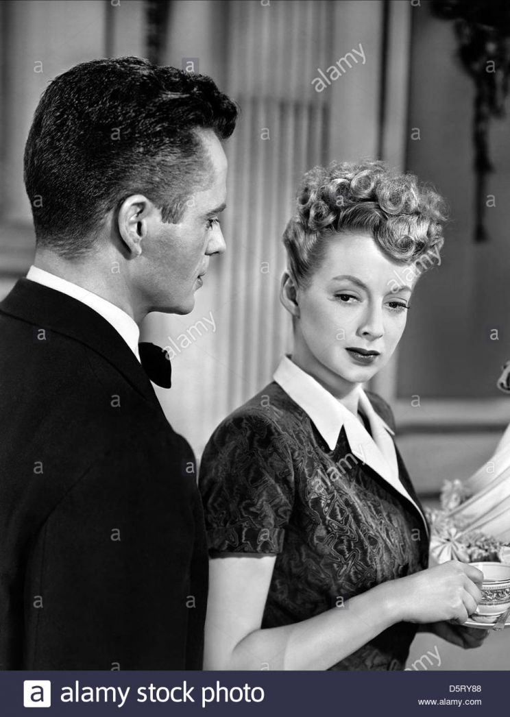 Evelyn Keyes