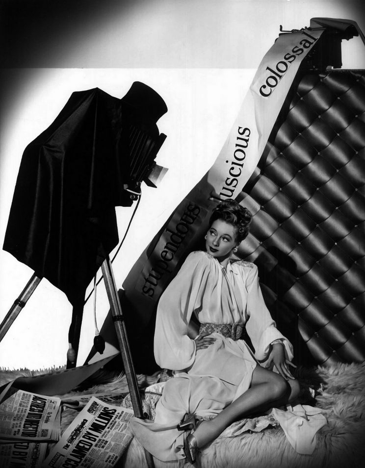 Evelyn Keyes