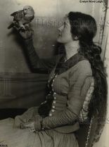 Evelyn Leigh