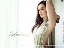 Evelyn Sharma