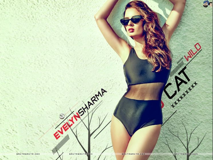 Evelyn Sharma