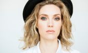 Evelyne Brochu