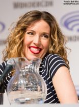 Evelyne Brochu