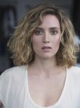 Evelyne Brochu