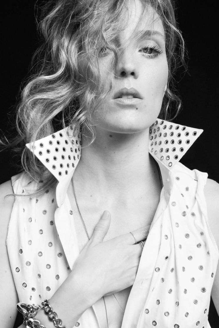 Evelyne Brochu