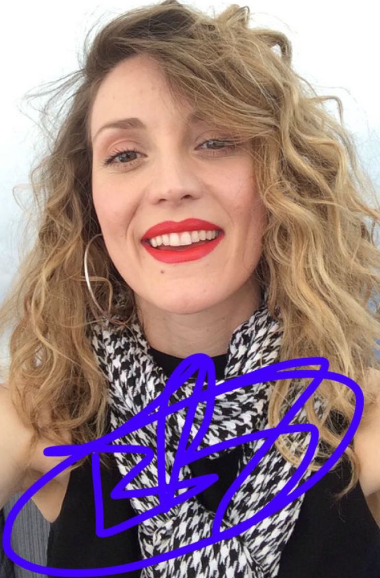 Evelyne Brochu