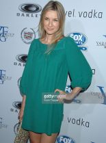 Ever Carradine
