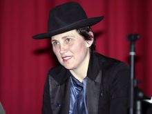 Evi Quaid