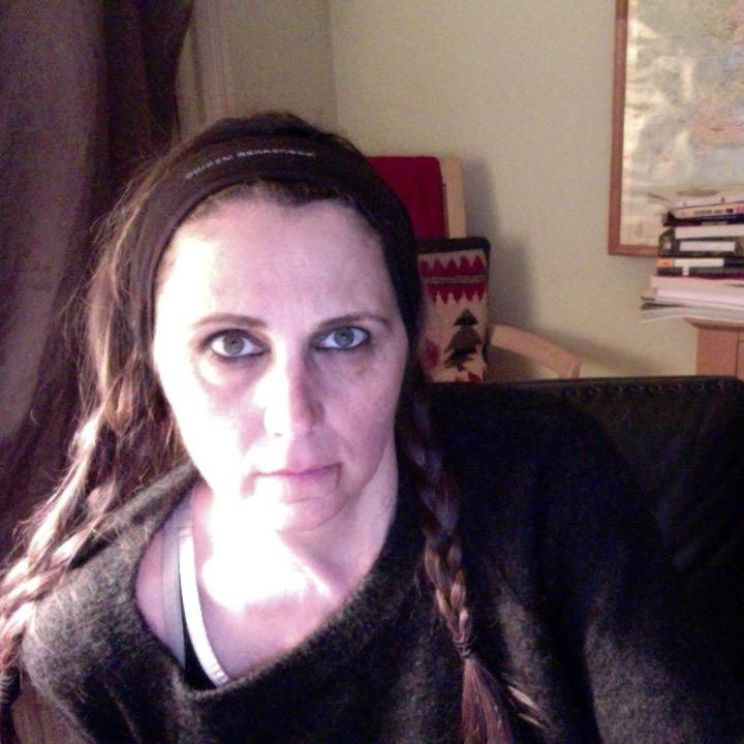 Evi Quaid
