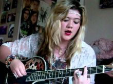 Evie Thompson photo