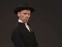 Ewen Bremner