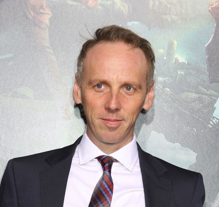 Ewen Bremner