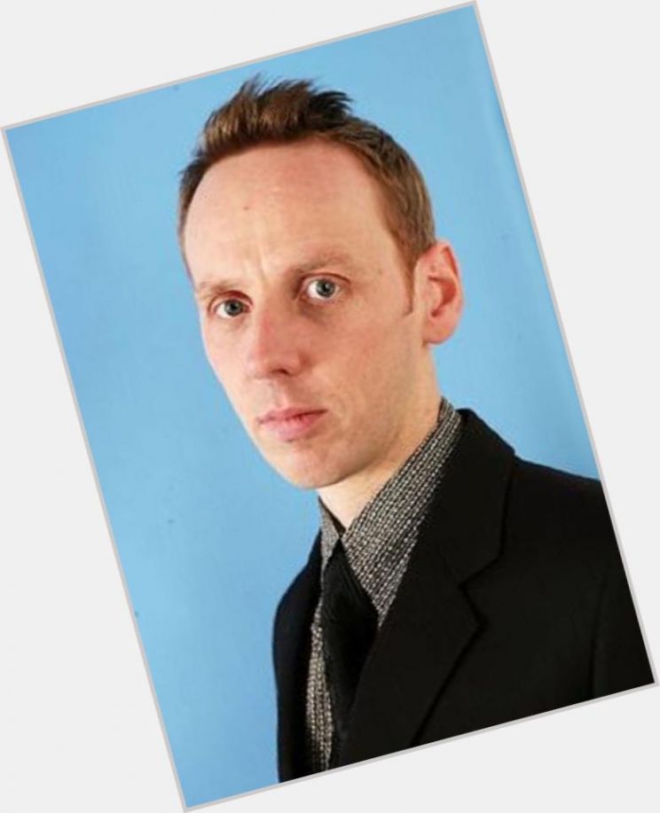 Ewen Bremner