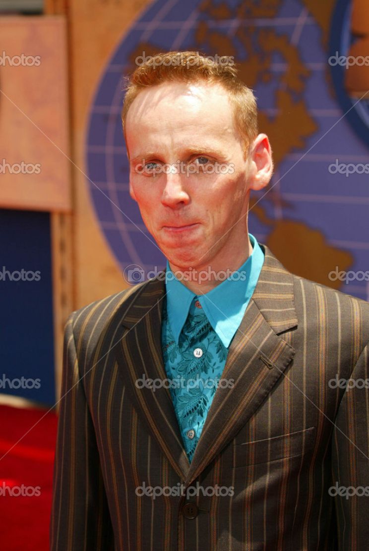 Ewen Bremner