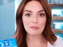 Ezgi Mola