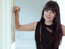 Ezgi Mola