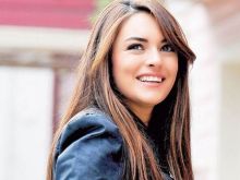 Ezgi Mola