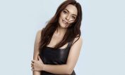 Ezgi Mola