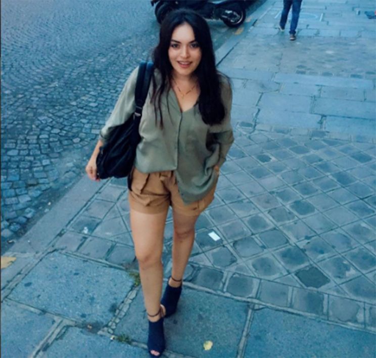 Ezgi Mola