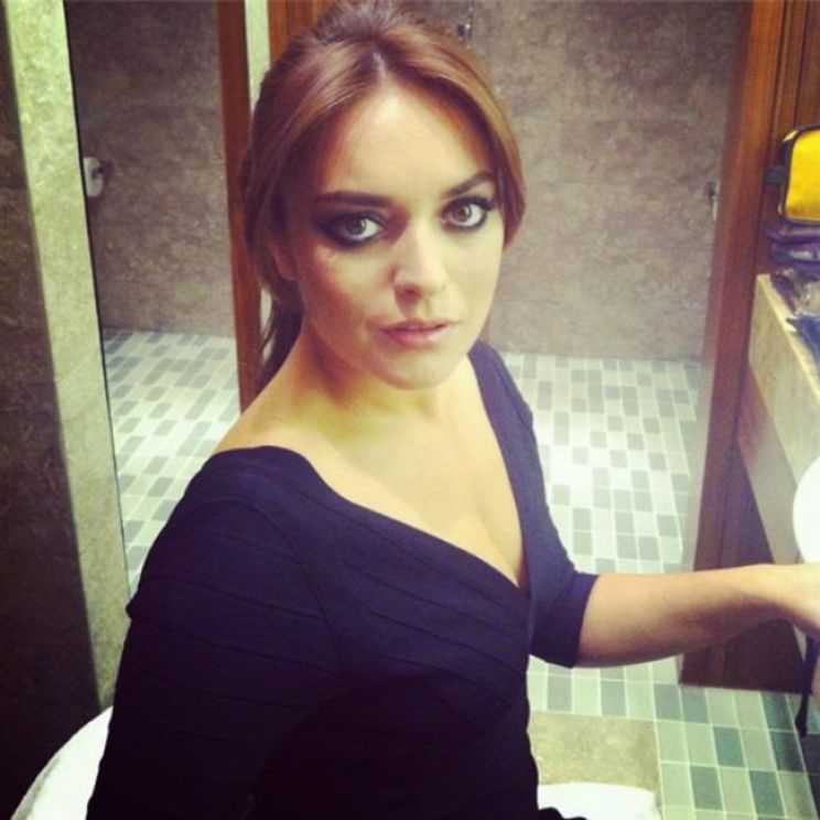 Ezgi Mola