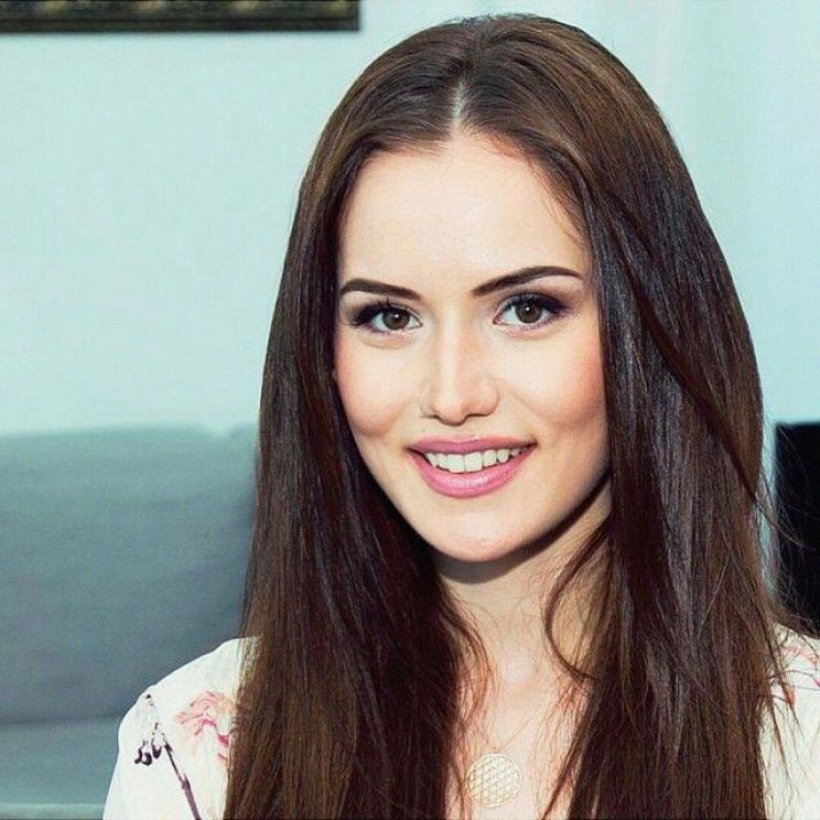 Fahriye Evcen