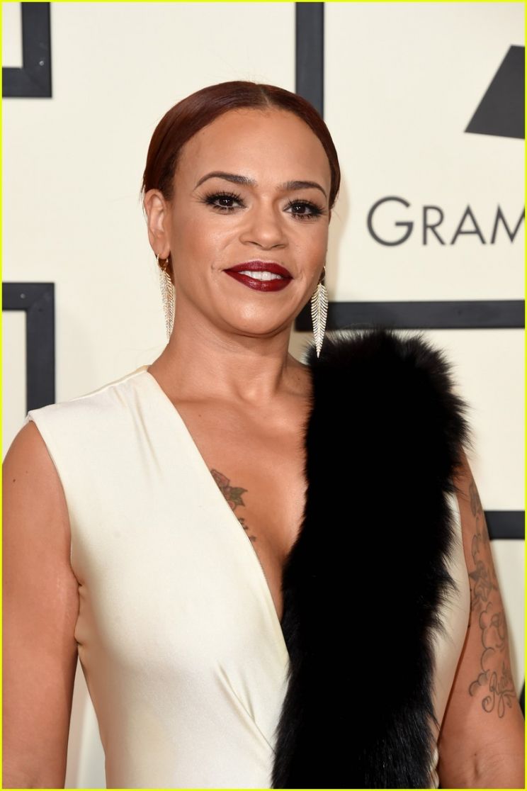 Faith Evans