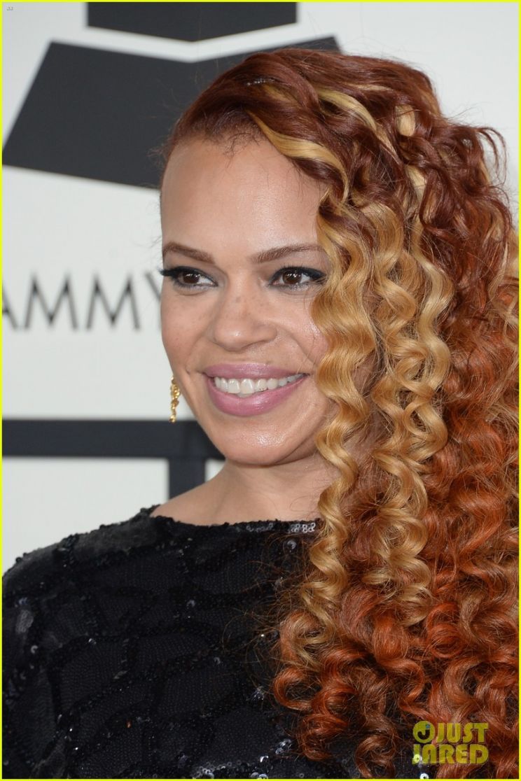 Faith Evans