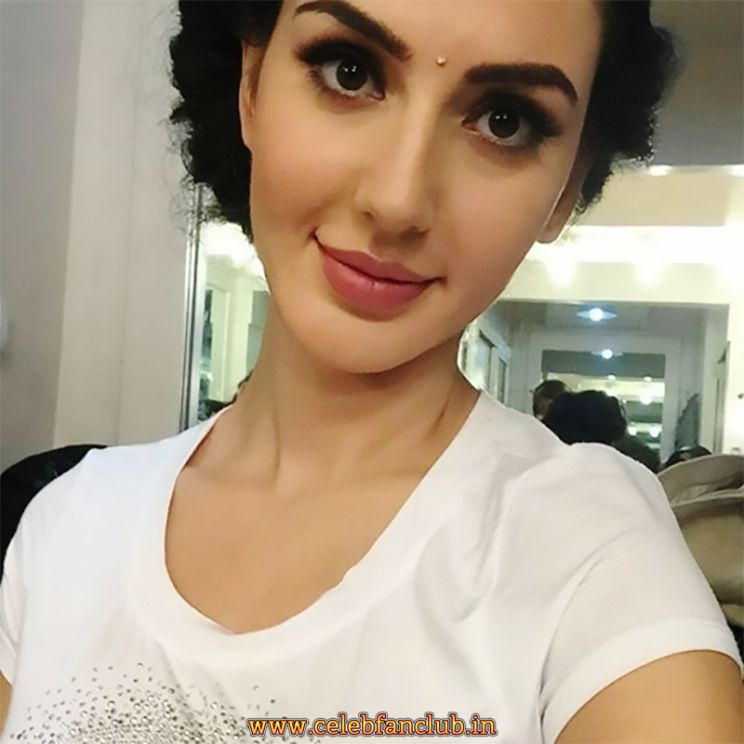 Farah Karimaee