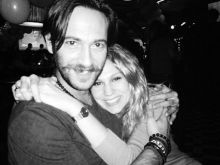 Farah Zeynep Abdullah #1113288 picture (Landscape Medium)
