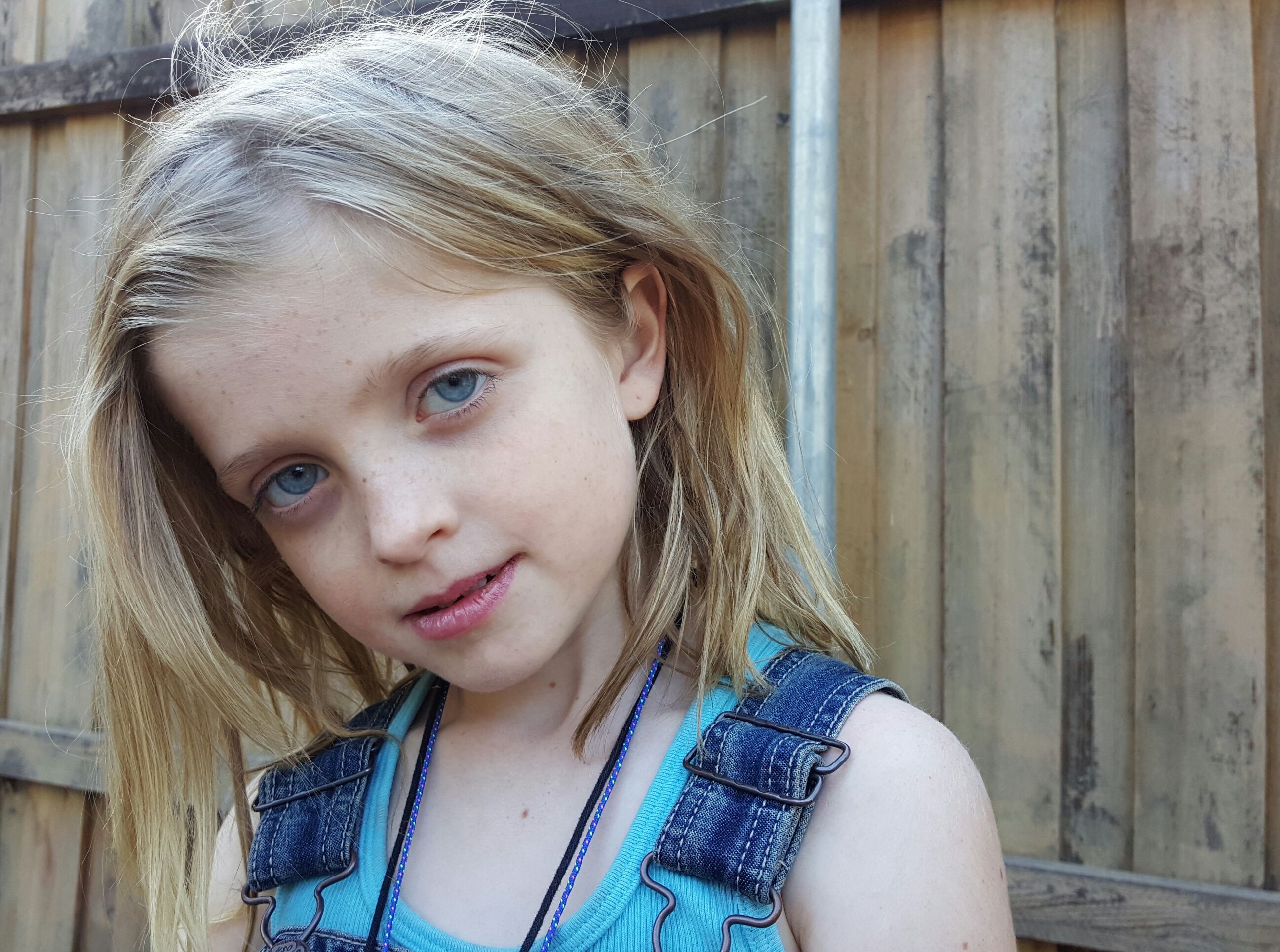 Pictures of Farrah Mackenzie