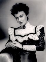 Fay Wray photo