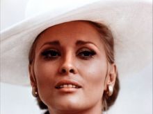 Faye Dunaway