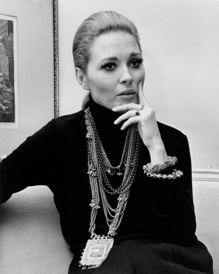 Faye Dunaway