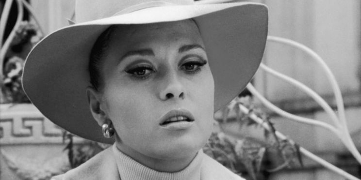 Faye Dunaway
