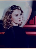 Faye Grant