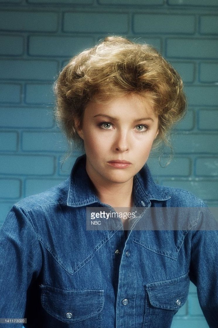 Faye Grant